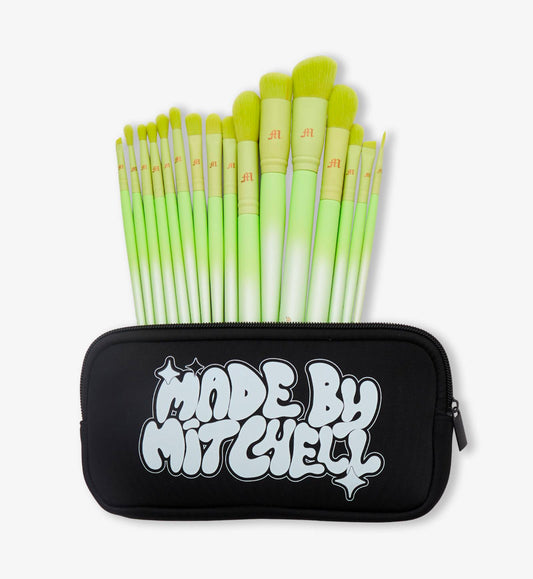 MADE BY MITCHELL  
16 PIECE OMBRE BRUSH SET & POUCH