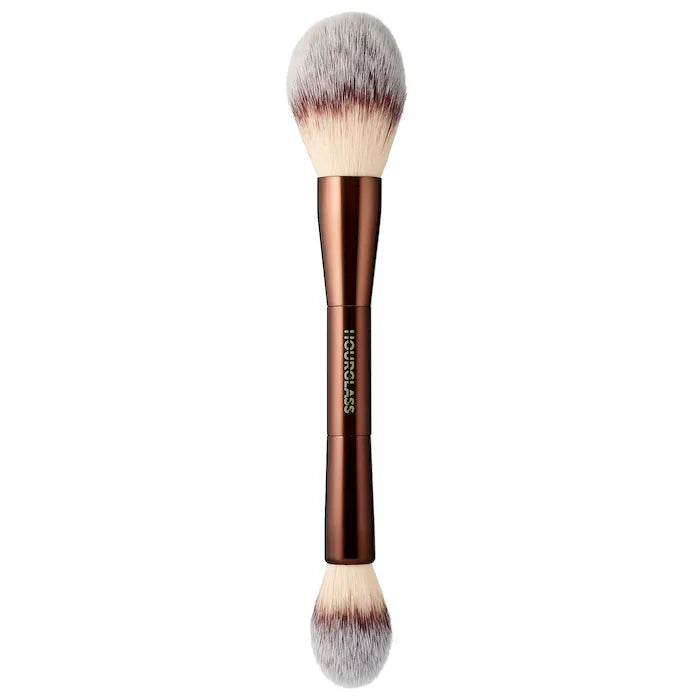 Hourglass
Veil™ Powder Brush