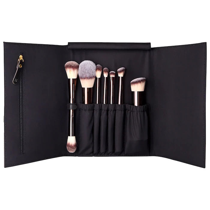 Hourglass
Vegan Face & Eye Travel Brush Set