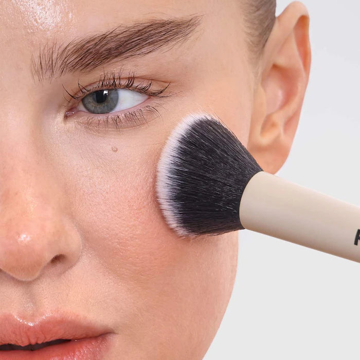 REFU COMPLEXION BRUSH