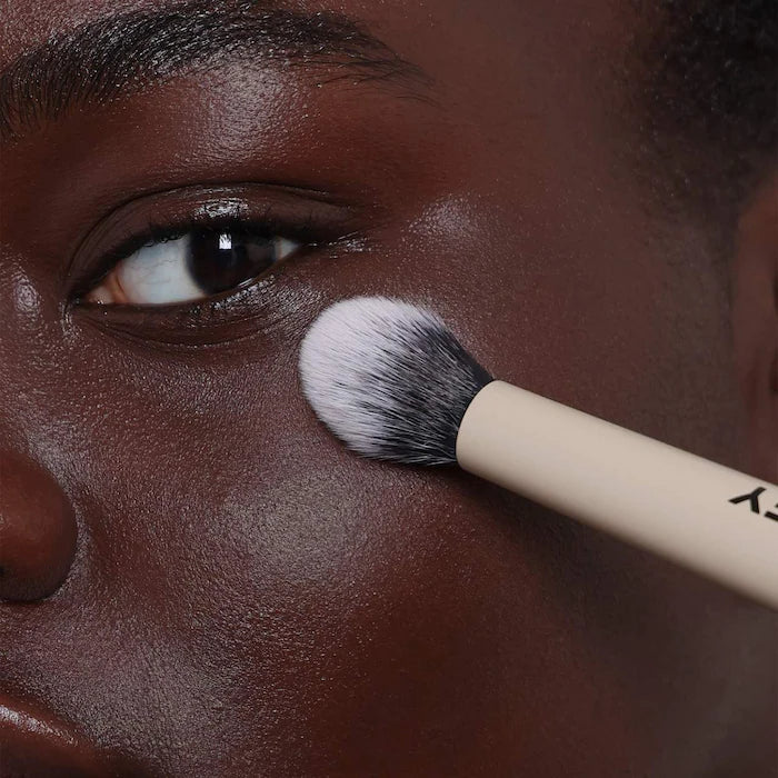 REFU COMPLEXION BRUSH