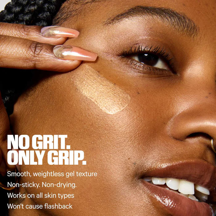 MILK MAKEUP
Hydro Grip + Glow Illuminating Primer with Light-Reflecting Pearls