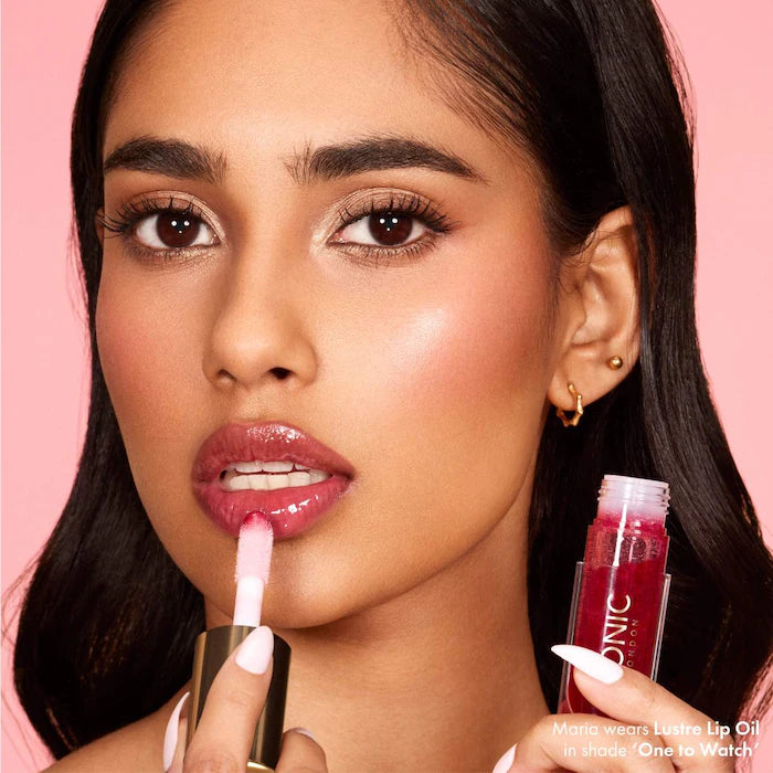Iconic London
Lustre Lip Oil