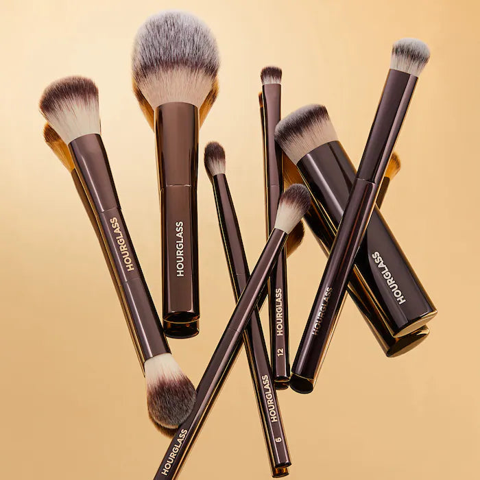 Hourglass
Vegan Face & Eye Travel Brush Set